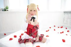 最強属性 38 AV女優＋コスプレ＋二次元アイドル美少女＋最強ちっぱい＋恥ずかしがり屋＋粘り気ばっちりマン汁＝最強 あおいれなの8番目の作品シーン