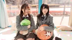 すみれちゃんとひなたちゃん マジックミラー号 初4Pで初イキ！のサムネイル画像