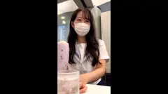 【個人撮影】小悪魔系制服美小女とP活_ベッドの上で豹変_生ハメで膣奥に中出しのサムネイル画像