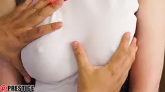 AVバレー杯開幕！！！汗に濡れる美少女たちよ、世界最高の絶頂へと舞い上がれ！！！ 小鳩麦・今永さな・渚このみ【全員Gカップオーバーの超攻撃布陣！！！】巨乳プリンセスたちが貴方の股間に快感アタック！！！のサムネイル画像