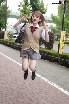 はじめての相互オナニーで発情してしまったスケベな女子 みく Fカップのサムネイル画像