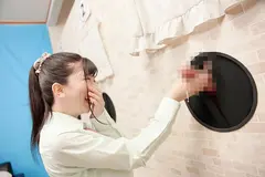 【みお編】女子学生さん限定！彼女が壁から出た乳首とおち○ちんで彼氏当てゲーム！！当てれば豪華賞品！外れたら予期せぬ罰ゲームで人生初イキ！初NTR！の7番目のサンプル画像