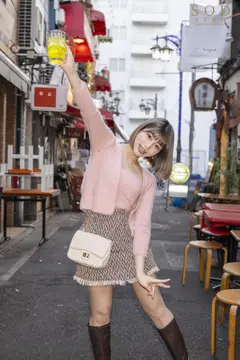 「5周年だし全部見せちゃうね♪」よく食べよく飲むまひろの本音ときゅんな素顔が満載！2人きりではしごハメ！ 唯井まひろのサムネイル画像