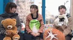 ももこちゃんマジックミラー号 美少女旅行生が恥じらいSEX！のサムネイル画像