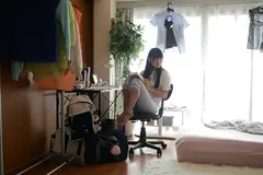 隣に住む女子学生が毎回精子を飲みにきます。 宇流木さららのサムネイル画像