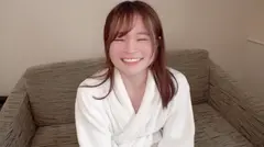 「背も胸も小さい私なんて…」照れ隠しの笑顔が可愛い20歳の女子大生 処女喪失の8番目のサンプル画像