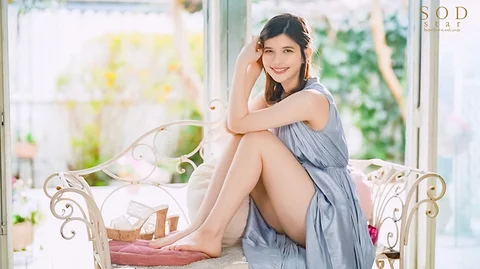 お待たせしました。中出し解禁 念願ナマち○ぽで嬉しさのあまりS字のけ反りエビぞり痙攣大絶頂 ローレン花恋のサムネイル画像