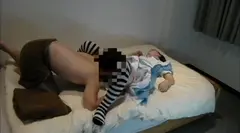 デリヘル盗撮 親の知らないところで娘は臭っさいチ○ポをシャブってる240分の12番目のサンプル画像