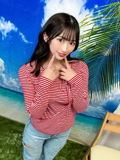 素人パンチラ in 自宅で個人撮影会vol.080 【眩しすぎる素人モデル美女4名】 白い砂浜を一緒に駆け回りたい美しすぎる水着女子4名！撮影会会場が真夏の海に大変身！！の14番目のサンプル画像