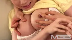 隣に住む巨乳の奥さんを押し倒してSEXしたら同じマンションの欲求不満なママ友を次々と紹介されて僕のチ○ポが足りなくて困ったの7番目のサンプル画像