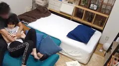 百戦錬磨のナンパ師のヤリ部屋で、連れ込みSEX隠し撮り 326 アプリで知り合ったスレンダーアパレル店員を部屋へ連れ込み！透き通るような白い肌に興奮して思わずスパンキング！ドMお姉さんが電マ責めでイキまくる！のサムネイル画像