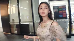 マジ軟派、初撮。 2126 たまらんギャップの玉手箱！ピンポーン！ブッブー！突撃○×クイズでナンパ！ローテンション系ミステリアス美女は、即濡れまんこに即挿入！？小柄な身体に、引き締まったスレンダー美脚と、至高の揉み心地柔らか美尻美乳！のサムネイル画像