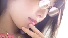 【MGSだけのおまけ映像付き+30分】KANBi専属 京都の人妻 音楽教室講師・新川愛七35歳 AVデビュー 音楽教室勤務の京都はんなり美人妻のサムネイル画像