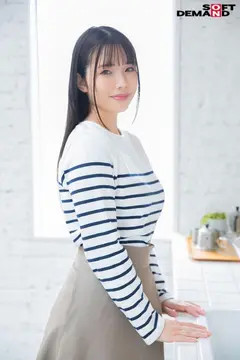 優しい家族に包まれて愛を育む幸せ奥さん 早瀬文乃 32歳 AV DEBUTのサムネイル画像