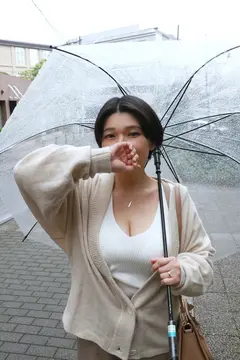 人妻さん 012のサムネイル画像