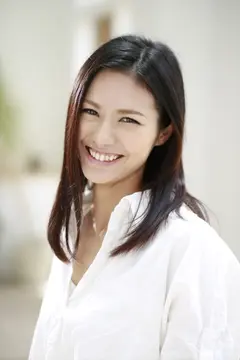 圧倒的な透明感と引き締まったクビレにEカップ・・・帝王切開の跡は母性の証 武藤 あやか 33歳 AV Debutのサムネイル画像