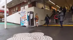 全国人妻えろ図鑑 人妻全国募集⇒出張ハメ撮り⇒ネット公開 香歩さん 35歳 結婚5年 借金返済の為に旦那に無断でAVに応募した奥様！ご自慢の肉厚エロボディを痙攣させとろとろになったおま○こはデカ○ンを受け入れイき乱れる！のサムネイル画像