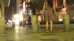 【縦横無尽に暴れるF乳】男を求めて吸い付く肉感ボディ！人妻にこっそり生・挿・入！！デカ尻振ってイキ喘ぐ中出しSEX！！のサムネイル画像