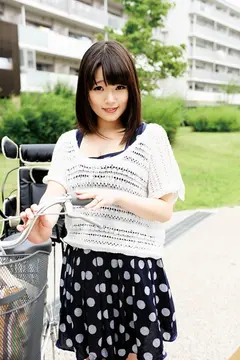 ご近所では見かけない清楚な奥様をナンパして真昼間からハイテンションな中出しSEX16人 4時間 8のサムネイル画像