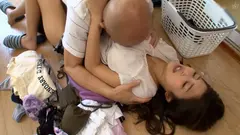 義父に寝取られた人妻…愛する妻が他人棒でよがり狂い旦那には見せない淫靡なエロさ…のサムネイル画像