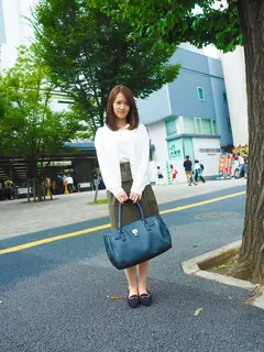 密会で欲求を満たす人妻 15人4時間 8の19番目のサンプル画像