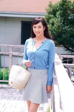 ガチンコ中出し！顔出し！五十路ナンパ in 品川のサムネイル画像