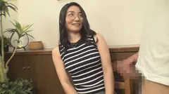 6人中3人SEX大成功！中出し8発！総射精14発！ 優しい人妻さんがセンズリ絶倫男子の射精お手伝い！の4番目のサンプル画像