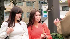 湘南の海で眩しく輝いているW水着ギャルにデカチン童貞君をプレゼント！？ヤバっマジで大きい( ﾟДﾟ)ウブなデカマラにサマーガールもエチエチ発情wwスケベに優しくSEX教えながら「ヤッてみる？」まおみほ清楚で巨乳でやさしくて…スケベな人妻たちが悩める童貞君をダブルおま○こ筆おろし はるかさん ここなさんのサムネイル画像