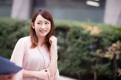 おっぱいのエロい奥様 えっ？吸われてないんですか？エッチにご無沙汰な極上おっぱいの欲求不満妻たち 12人4時間 2の5番目のサンプル画像