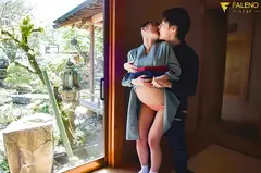 子作り目的でやってきた新婚旅行中の旦那さんをこっそり寝取り淫語で誘惑SEXしちゃう仲居さん 御園ももの10番目の作品シーン