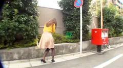 爆乳妻Hカップ98cm膣リモバイ野外ピクピク連続街中絶頂！のサムネイル画像