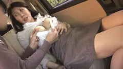 「もっと若い娘にしなさいよ？」とか言いながらも、まんざらでも無い気分で連れ込まれ…。まさかのナンパに胸の高まりを抑えきれない熟女たち 【人妻中出し】12人4時間 3の13番目のサンプル画像