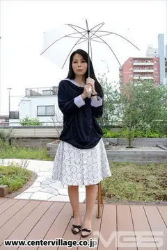 初撮り人妻ドキュメントのサムネイル画像