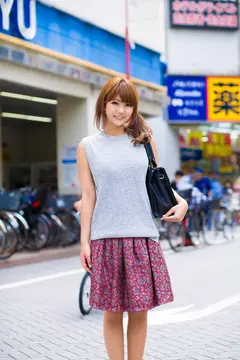 イチゲンさん大歓迎♪ 不倫炎上てへぺろ妻 セックスのハードルが激低な奥さんマ○コと中出し交尾 12人4時間SP3の17番目のサンプル画像