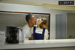 何発出しても終わらないムキムキじいさんの激ピス絶倫セックスにハマった人妻 星川まいの12番目のサンプル画像