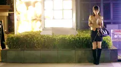 【綺麗過ぎる人妻】27歳【スレンダー巨乳】まみさん参上！旦那の目を盗み浮気を繰り返す彼女の応募理由は『エッチを見られたい願望があります…♪』清潔感と上品振る舞いとは真逆な【ド淫乱のすけべ妻】不倫は文化だと豪語するエロ奥様！敏感エロボディは【大量潮吹き】の連発！激ピストンに大絶頂！欲望全開のグラインド騎乗位でしこたまイキまくる変態奥様の強烈SEX絶対に見逃すな！のサムネイル画像