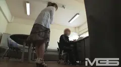 お母さんだって女なの!部活コーチと秘密の情事の4番目のサンプル画像