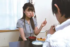 巨乳セールスレディの義姉がリストラされて 椿りかの17番目のサンプル画像