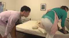 家事代行 むっちり完熟妻のブラチラ巨乳と豊満尻に大興奮！早漏なボクに天才的腰使いの優しい筆下し！連続中出しSEX！ 一条綺美香 音羽文子 翔田千里の6番目のサンプル画像