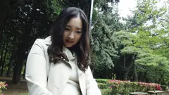 【緊急指令】素人女性を口説いてSEXしてAV作品を作れ「ゴーゴーズに問い合わせをしてきた人妻を面接せよ」編 02の4番目のサンプル画像