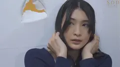 僕の住むアパートの隣室の美人妻は欲求不満だった。夫婦喧嘩で空いた直径10cmの壁穴越しに立ちバックで膣奥を突きまくった密かな不倫関係5日間。 本庄鈴のサムネイル画像