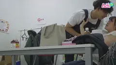 ニンゲン観察 バイトの休憩室で性欲旺盛な年下大学生に迫られるがまま潮吹き絶頂しまくる隠れ淫乱人妻の4番目のサンプル画像