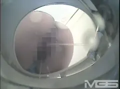 丸見えウォッシュオナニー トイレで喘ぐエロ主婦編の15番目のサンプル画像