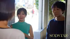 スワッピング趣味の変態夫婦にNTR性癖を植えつけられる！純粋ウブな庶民妻を金持ち夫妻に貸出したことでインモラルな快楽に沼ってしまう 小湊よつ葉 美咲かんなのサムネイル画像