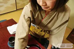 働く人妻の日常的制服風景 藤谷真理 藤井あい 沢平秋乃 大沢百合子 西原美鈴の12番目のサンプル画像
