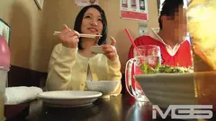 乳首責めだけでイクほど感度の高い美人妻と…おじさんぽ 4時間BEST 2 AVよりエロいエッチ見たくない？4人の美人妻たちと下町探索お散歩デート。おじさんに足を絡めて中出しさせる奥さんたちの敏感反応が超ヤバい！ 香山美桜 向井こころ 白石悠 なごみの13番目のサンプル画像