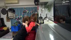 ゲスの極み映像 人妻28人目のサムネイル画像