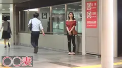 ■艶パイ艶尻！舐めたくなるようなミルキー美肌の完璧エロボディ■※容姿端麗な美人妻※旦那への不満から火遊びを繰り返す日々…※もっと女として求められたい！！覚悟のAV出演へ！！※おっぱい国宝！ピンク乳首の超美乳※脂の乗った誘い尻※全てパーフェクトな色白神裸※サバサバ系のクール妻が自ら腰振り激しく喘ぐ、念願の2連続濃厚中出しSEX！！のサムネイル画像