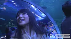 いっぱいイクのガマンして？とか言っちゃう美人妻と…おじさんぽ15AVよりエロいエッチ見たくない？アイドル並みのルックスを持つ奥様と下町探索お散歩デート。「もっとヌルヌルさせてあげる♪」って奉仕してくれる奥さんの責め方が超ヤバい！ 上原亜衣の18番目のサンプル画像