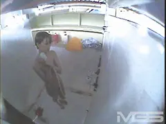 海の家シャワー盗撮の13番目のサンプル画像